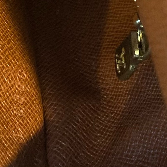 Louis Vuitton St Cloud medium sizeCrossbody bag - Picture 13 of 13